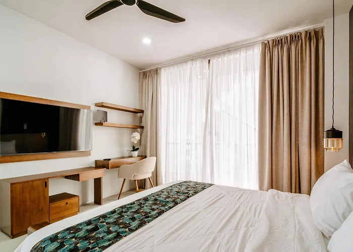 Bali Large 5-br Private Luxury Dandanku In Villa Seminyak (Bali)