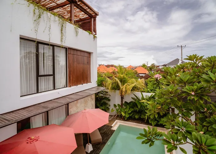 Bali Large 5-br Private Luxury Dandanku In Villa Seminyak (Bali)