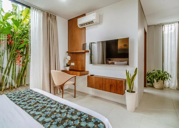 Bali Large 5-br Private Luxury Dandanku In Villa Seminyak (Bali)